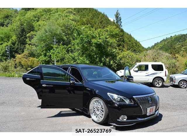 Toyota CROWN MAJESTA 2013-12 6903612-21