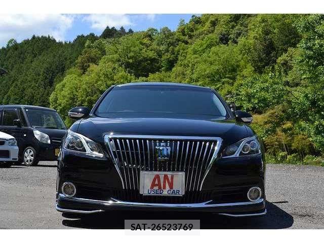 Toyota CROWN MAJESTA 2013-12 6903612-2