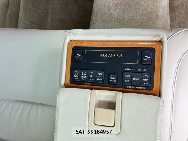 Toyota CROWN MAJESTA 2006-07 7058039-13