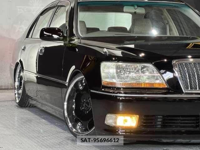 Toyota CROWN MAJESTA 2000-06 7216537-1