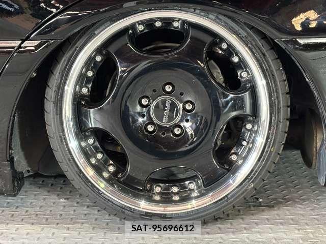 Toyota CROWN MAJESTA 2000-06 7216537-19