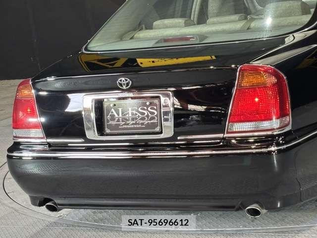 Toyota CROWN MAJESTA 2000-06 7216537-6