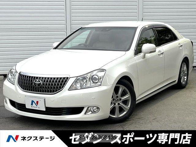Toyota CROWN MAJESTA 2010-09 7216538-0