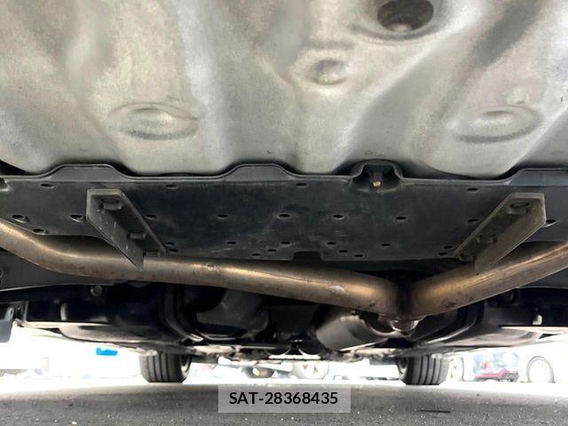 Toyota CROWN MAJESTA 2010-09 7216538-18