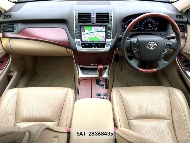 Toyota CROWN MAJESTA 2010-09 7216538-1