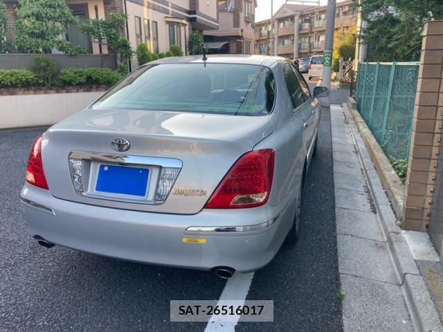 Toyota CROWN MAJESTA 2007-06 7249707-3