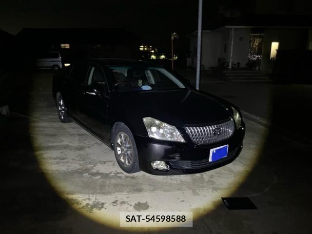Toyota CROWN MAJESTA 2010-03 7271736-1