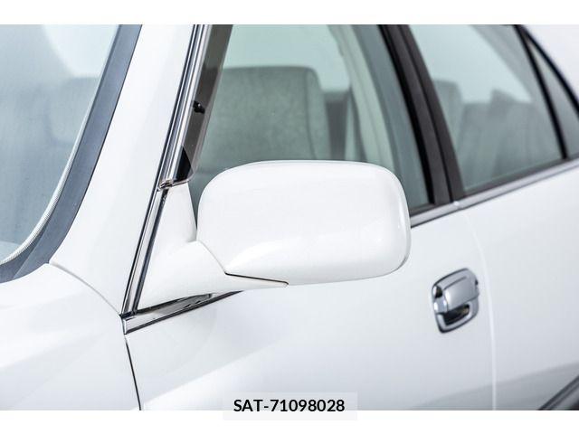 Toyota CROWN MAJESTA 2000-09 7326357-17