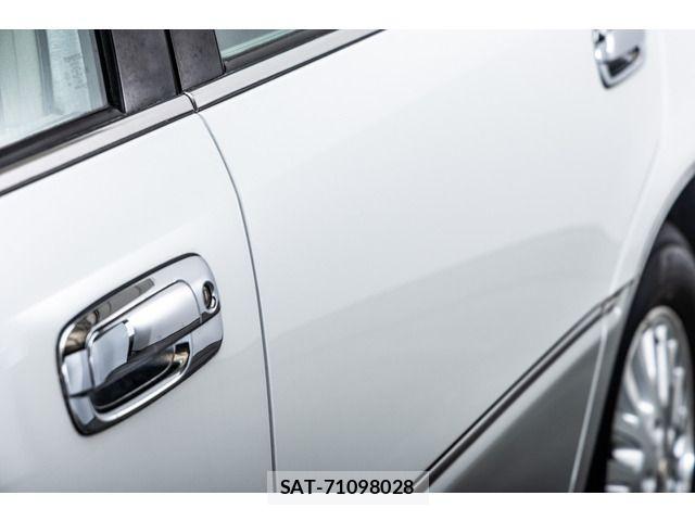 Toyota CROWN MAJESTA 2000-09 7326357-18