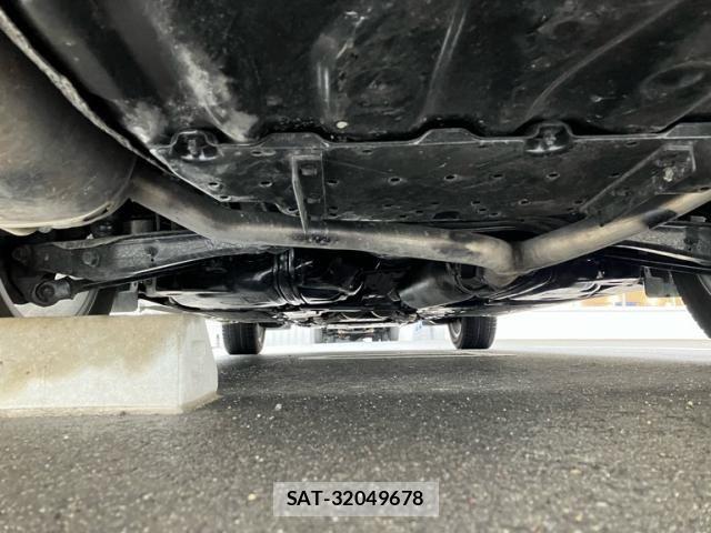 Toyota CROWN MAJESTA 2009-04 7357270-12