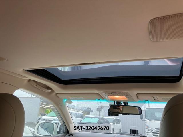 Toyota CROWN MAJESTA 2009-04 7357270-18
