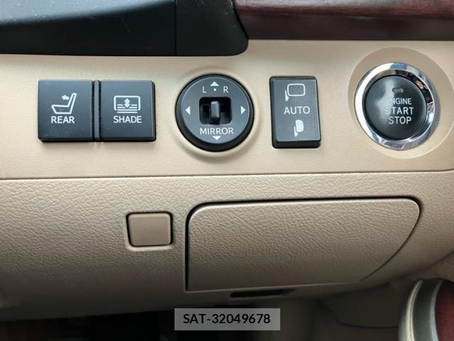 Toyota CROWN MAJESTA 2009-04 7357270-26