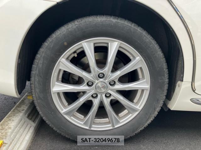 Toyota CROWN MAJESTA 2009-04 7357270-6