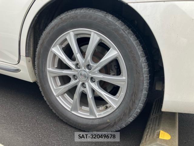 Toyota CROWN MAJESTA 2009-04 7357270-7