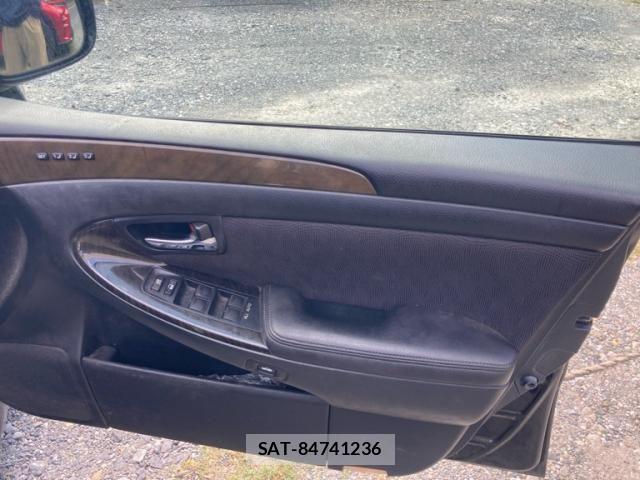 Toyota CROWN MAJESTA 2004-10 7453646-12
