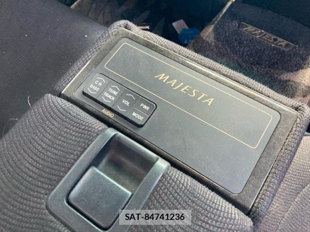 Toyota CROWN MAJESTA 2004-10 7453646-15
