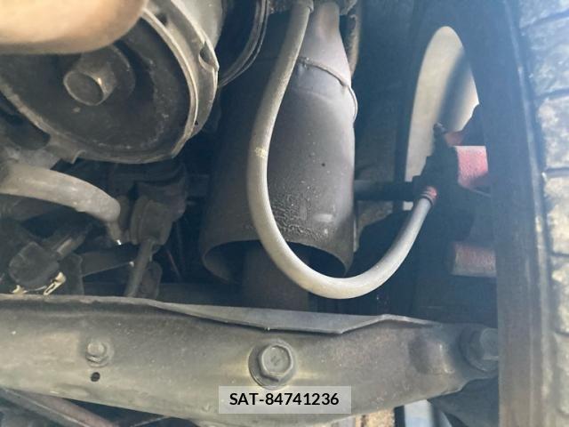 Toyota CROWN MAJESTA 2004-10 7453646-16