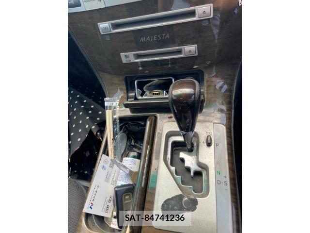 Toyota CROWN MAJESTA 2004-10 7453646-20