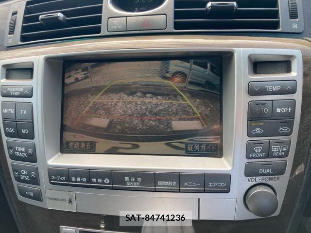 Toyota CROWN MAJESTA 2004-10 7453646-21