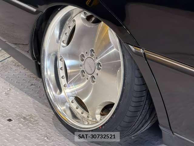 Toyota CROWN MAJESTA 2003-03 7500036-19
