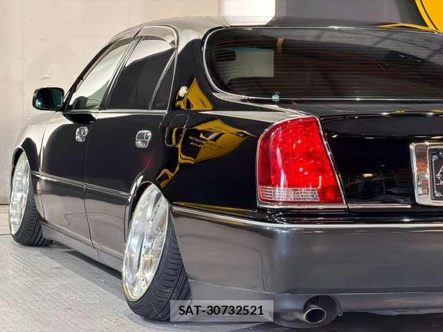 Toyota CROWN MAJESTA 2003-03 7500036-2