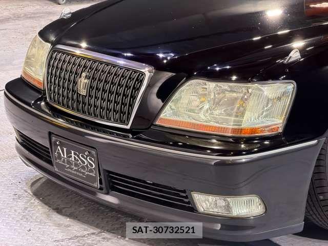 Toyota CROWN MAJESTA 2003-03 7500036-5
