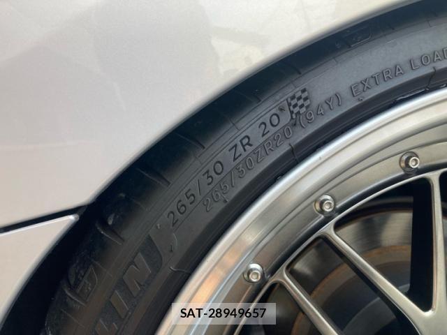 Toyota CROWN MAJESTA 2011-09 7961026-10