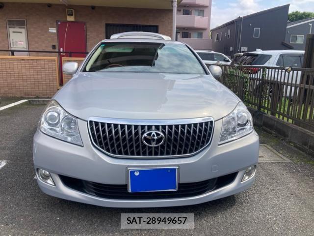 Toyota CROWN MAJESTA 2011-09 7961026-1