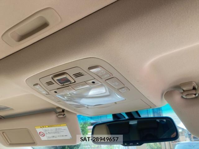 Toyota CROWN MAJESTA 2011-09 7961026-24