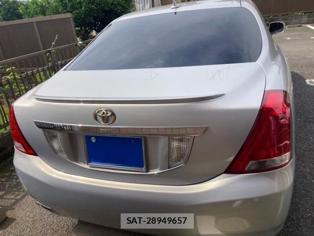 Toyota CROWN MAJESTA 2011-09 7961026-4