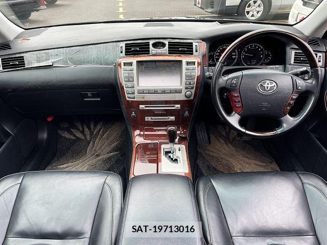Toyota CROWN MAJESTA 2007-04 8034996-1