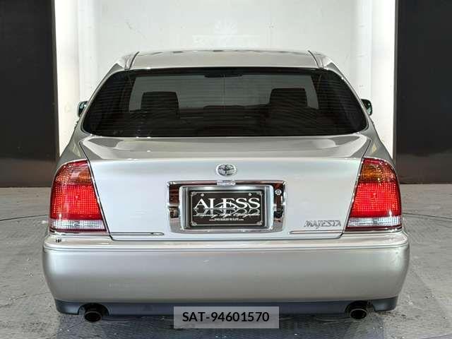 Toyota CROWN MAJESTA 1999-11 8145619-13