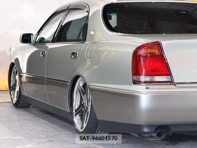 Toyota CROWN MAJESTA 1999-11 8145619-2