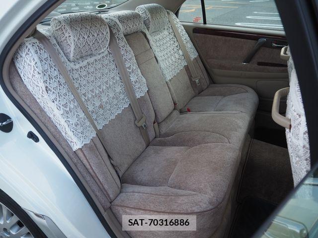 Toyota CROWN MAJESTA 2000-06 8229373-20