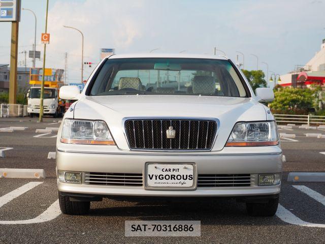 Toyota CROWN MAJESTA 2000-06 8229373-3