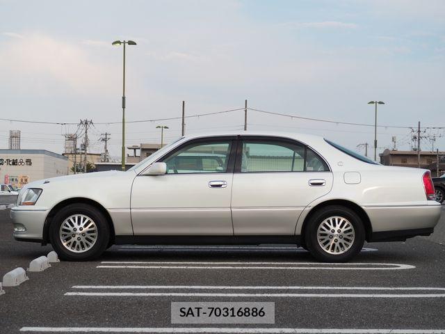 Toyota CROWN MAJESTA 2000-06 8229373-8