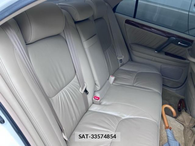 Toyota CROWN MAJESTA 2003-12 8229377-12
