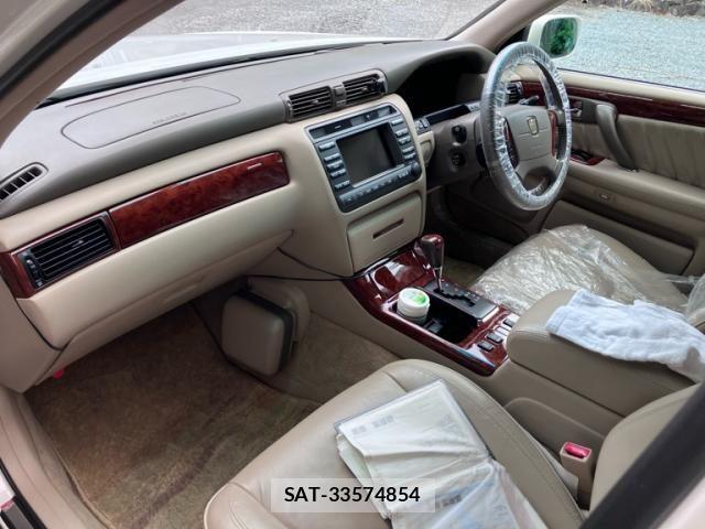 Toyota CROWN MAJESTA 2003-12 8229377-14