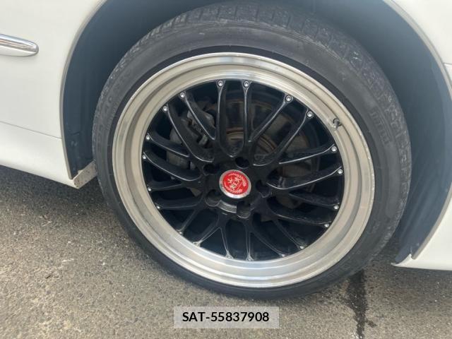 Toyota CROWN MAJESTA 2004-10 8244900-10