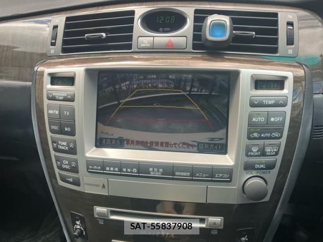 Toyota CROWN MAJESTA 2004-10 8244900-25
