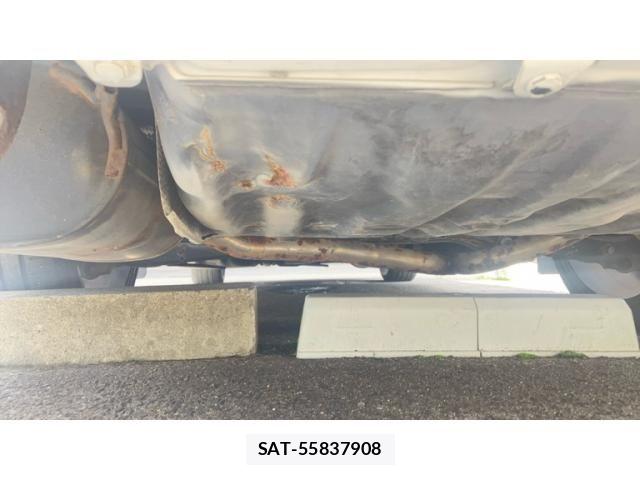 Toyota CROWN MAJESTA 2004-10 8244900-29