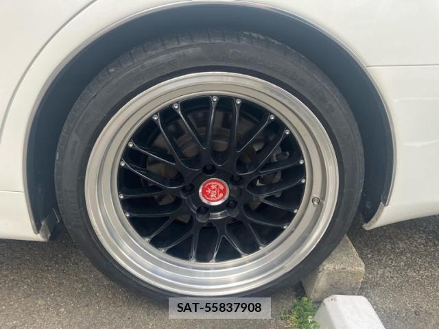 Toyota CROWN MAJESTA 2004-10 8244900-8