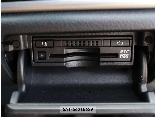Toyota CROWN MAJESTA 2016-11 8313859-14