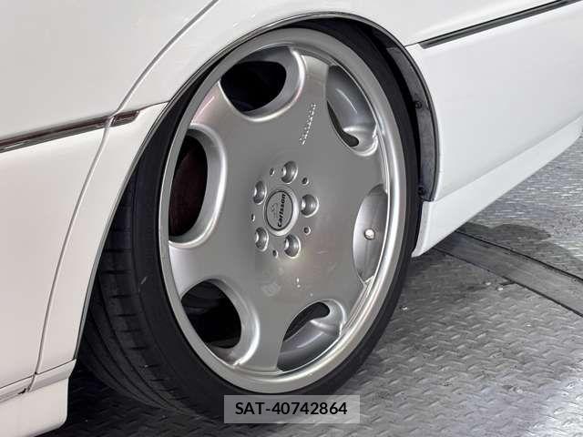 Toyota CROWN MAJESTA 1999-10 8335329-5