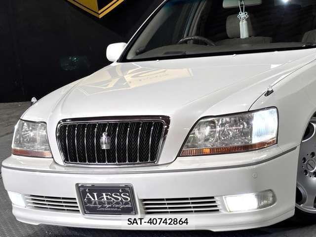 Toyota CROWN MAJESTA 1999-10 8335329-6