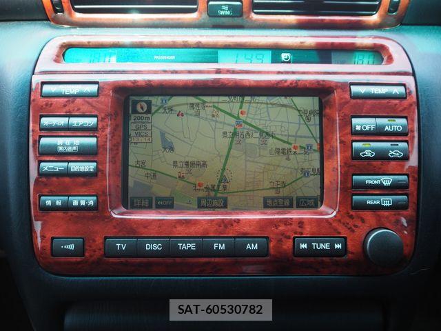 Toyota CROWN MAJESTA 2002-07 8335330-14