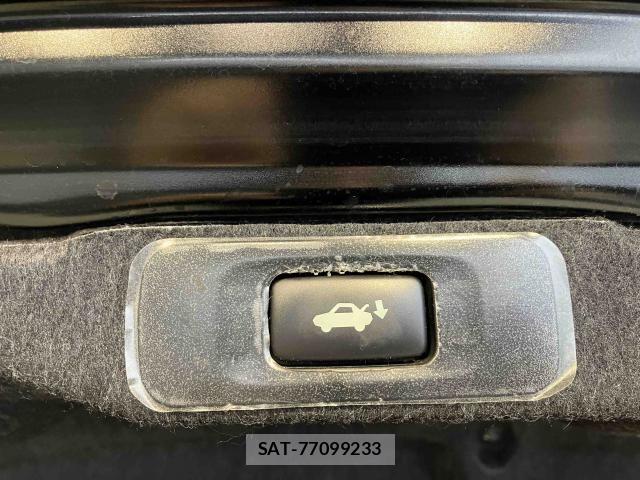 Toyota CROWN MAJESTA 2009-05 8371540-22