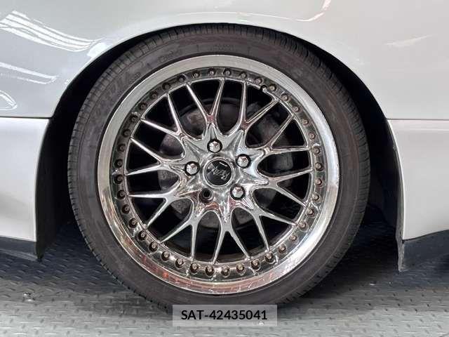 Toyota CROWN MAJESTA 1993-05 8457214-17