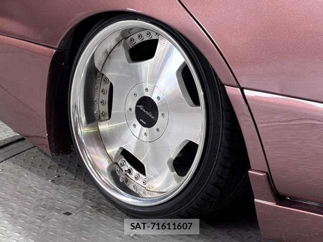 Toyota CROWN MAJESTA 1995-07 8485201-17