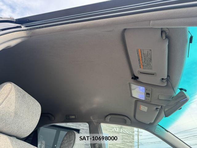 Toyota CROWN MAJESTA 2000-07 8561531-26